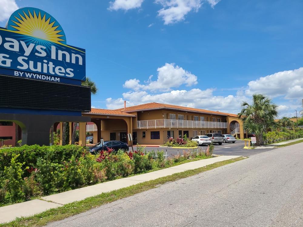 Quality Inn & Suites Orlando East - Ucf Area Alafaya Экстерьер фото