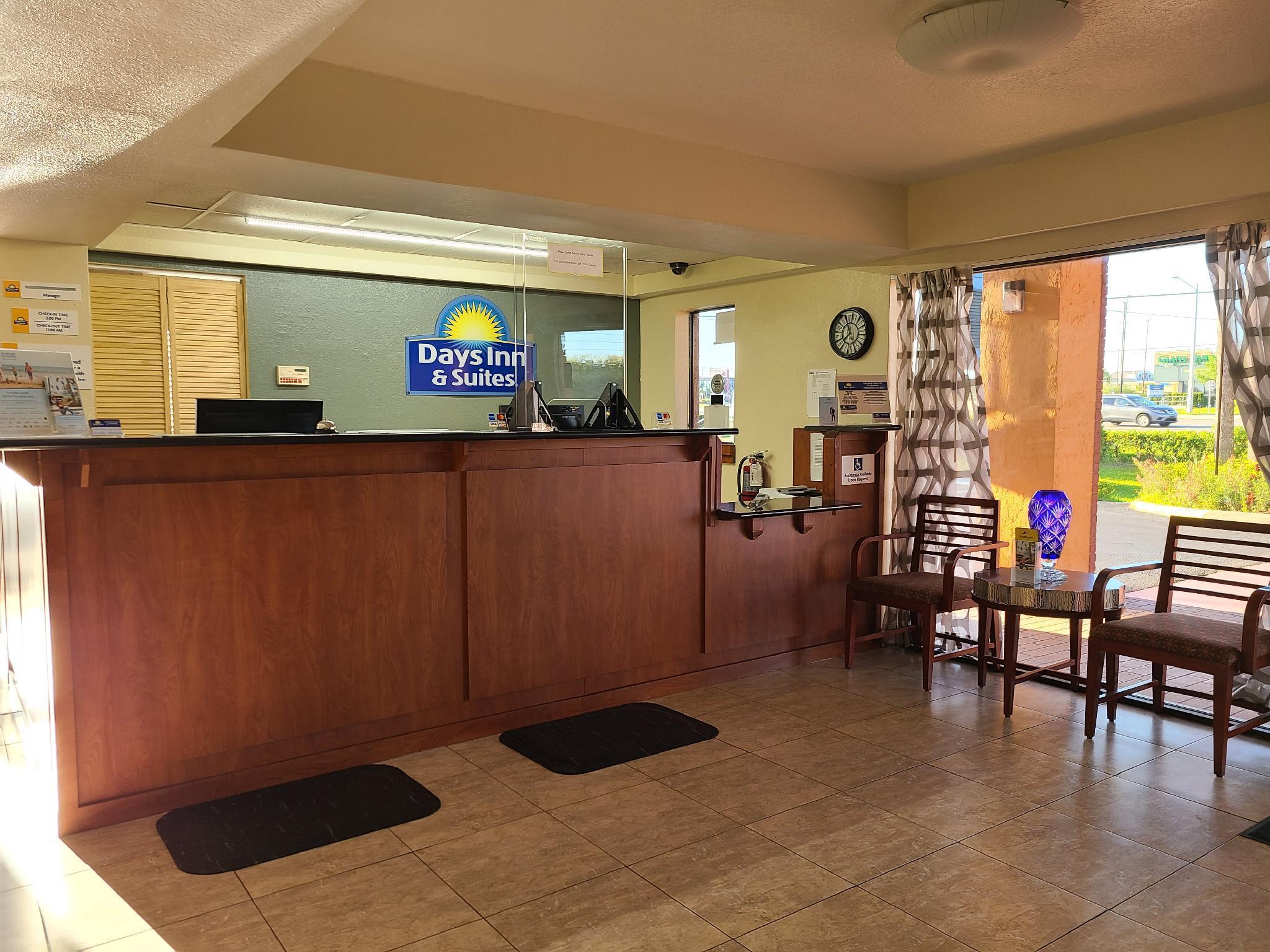Quality Inn & Suites Orlando East - Ucf Area Alafaya Экстерьер фото